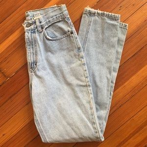 High waisted light wash CK vintage jeans
